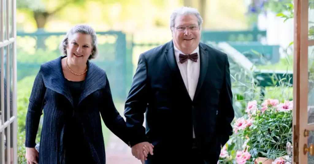 victoria nuland Husband